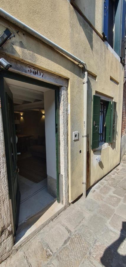 Dimore Del Borgo Antico - Corte Da Lezze Venecia Exterior foto